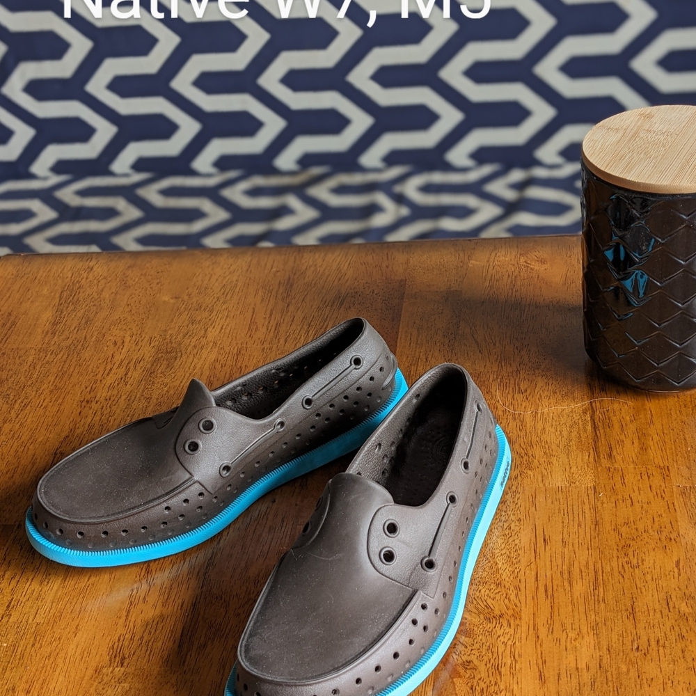 Native  Brown and Blue Shoes 7 women Or 5 Men